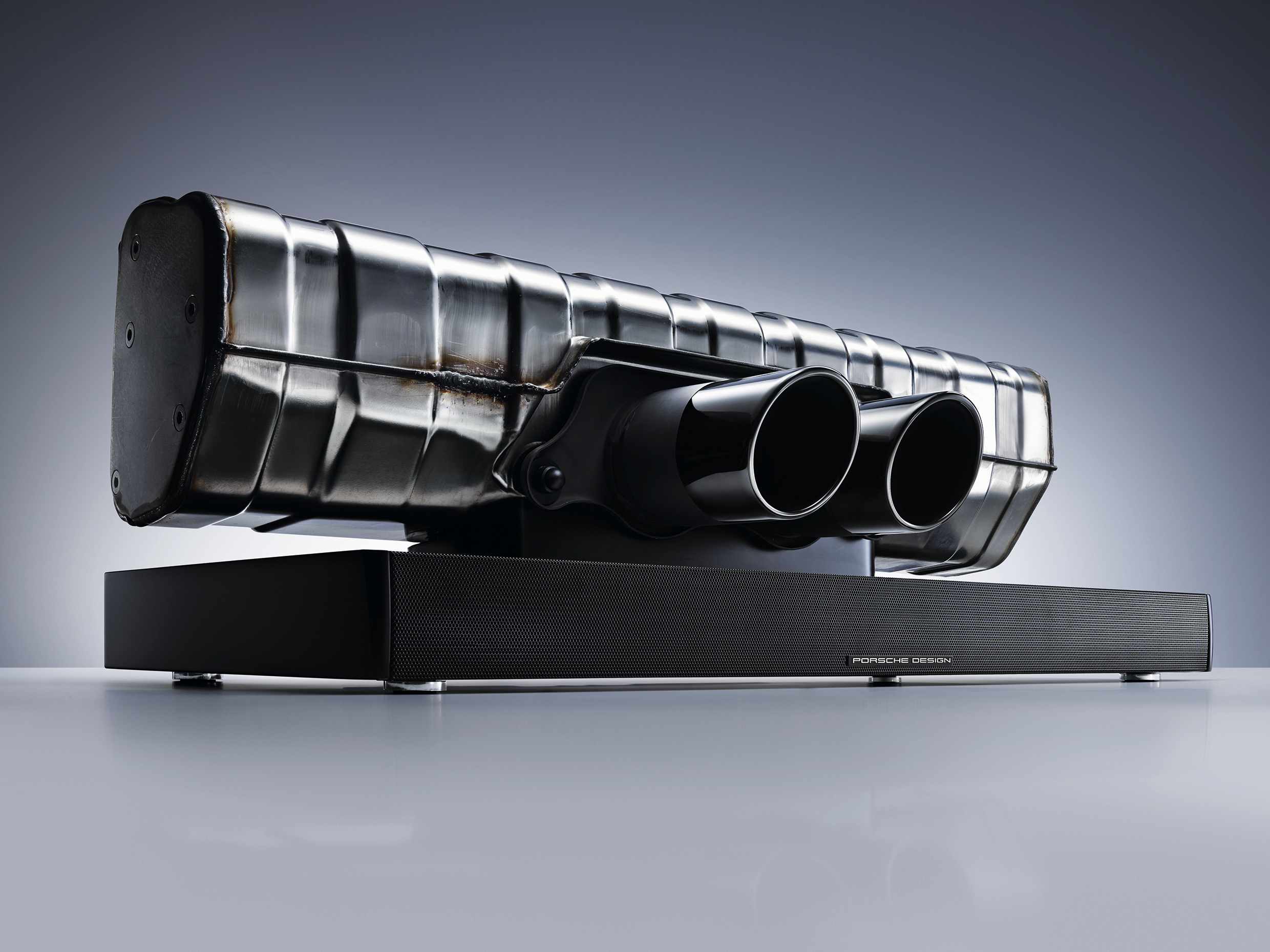 Read more about the article Porsche Design Presents: Unique Home Sound System