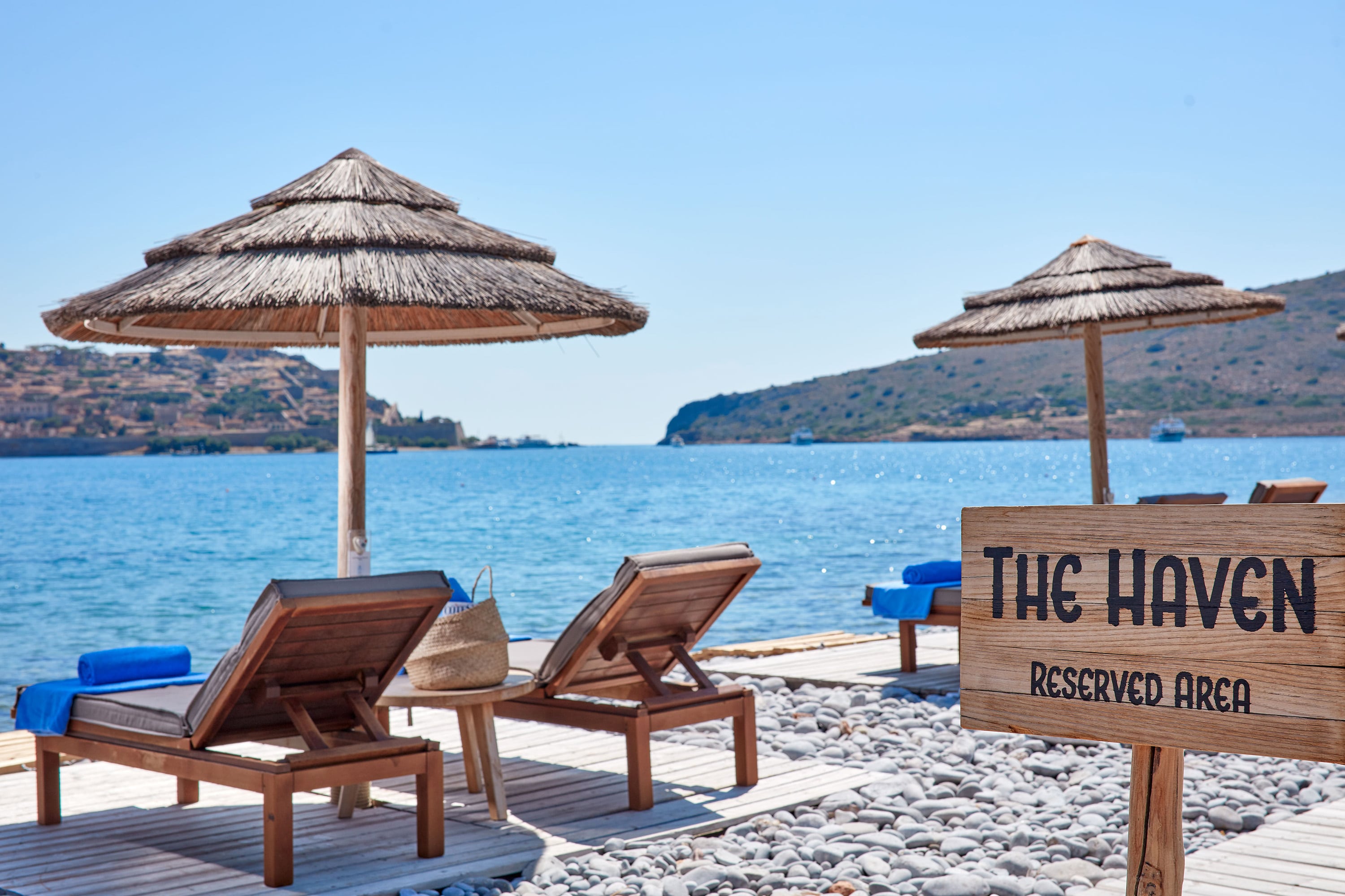 You are currently viewing Blue Palace Resort & Spa, Crete: Beach Holiday Deluxe